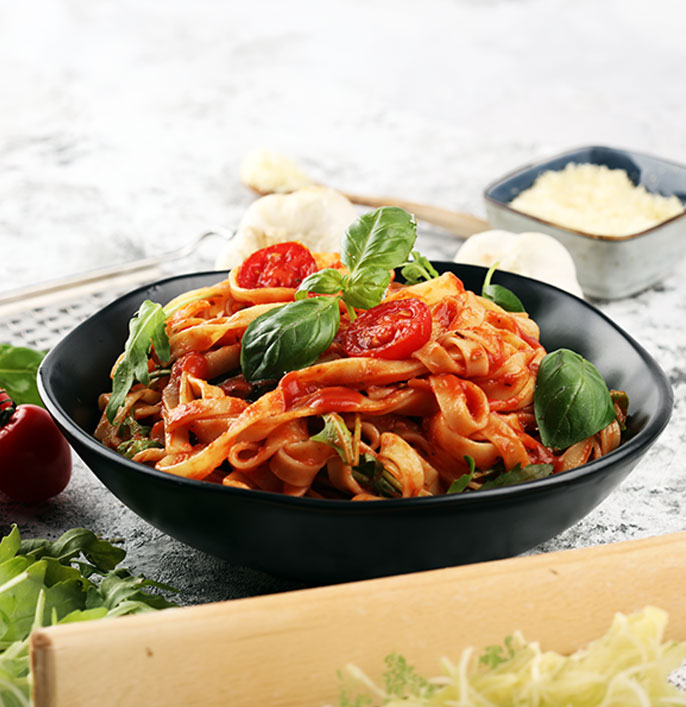 Rustic Tomato & Basil Pasta Sauce